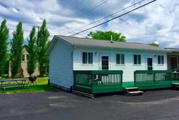 Blue Spruce Motel