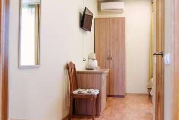 בית מלון כפרי Son And Len