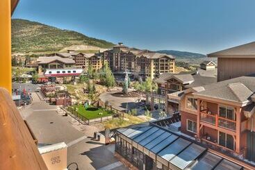 Апарт-отель Sundial Lodge