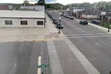 Nashwauk Lodging   Hostel