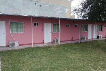 ホテル Alojamientos Leo