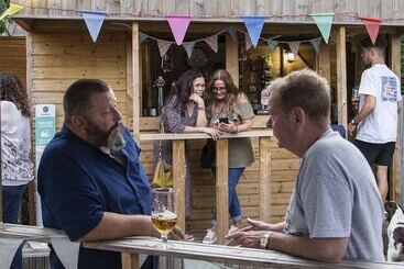 The Cheshire Cheese Inn