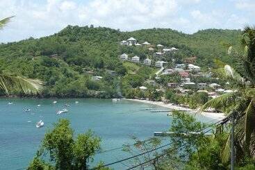 هتل آپارتمان Habitation Desrosiers