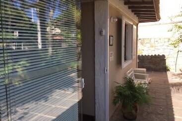 ペンション Nair Guest House