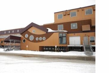 בית מלון כפרי Arctic Oilfield