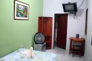 Hostal De La Vega