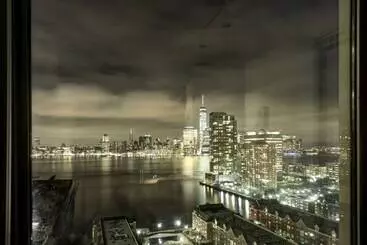 Hotelli Pelicanstay At Newport