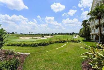Szálloda Rvh 215 Centre Court Extravagence