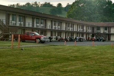 Motel Marlinton Motor Inn