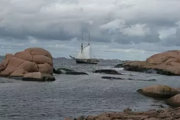 Hotelli Strandflickornas Husen Invid Havet