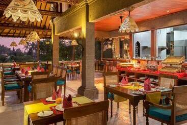 酒店 Dwaraka The Royal Villas