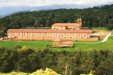 Отель Hospedería San Juan De La Peña
