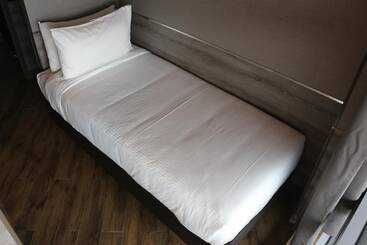 Hotel Plaza Premium Lounge Klia Wellness Spa