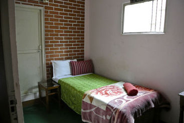 Общежитие Shree Lal Inn