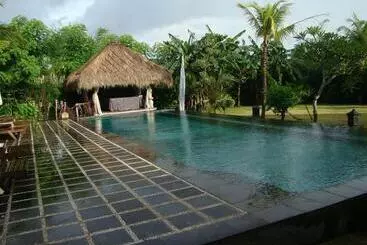 Hotel Flower Bud Bungalow Balangan