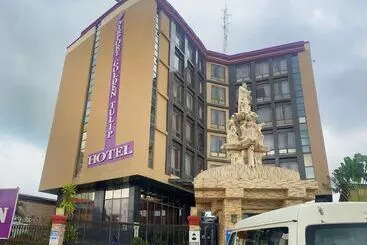 Airport Golden Tulip Hotel