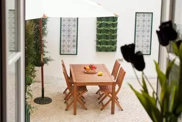 آپارتمان‌های توریست‌ها Lisbon Colours Bairro Alto Apartments