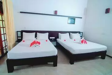 膳宿费 Lagoon Bentota Resort