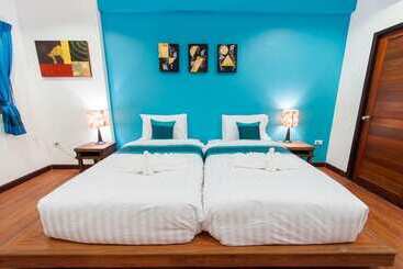 ホテル Aukotan Place