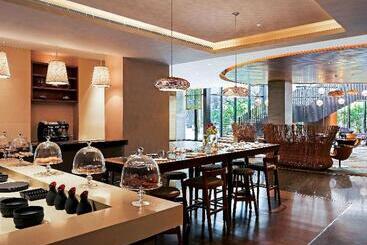 Pullman New Delhi Aerocity An Accor Hotels Brand