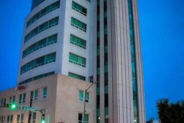 فندق Vista Inn Premium