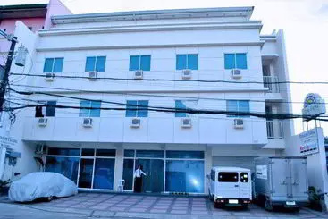 酒店 Cebu Fiesta Business Suites
