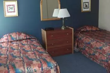 호텔 Holiday Villa Resorts   Beaupre Mont Sainte Anne