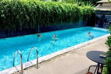 Lemonade Phuket Hotel  Sha Plus