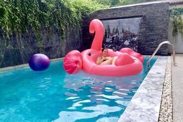 Lemonade Phuket Hotel Sha Plus