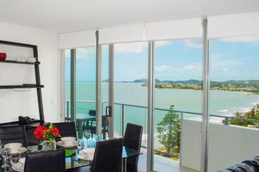 Отель Oshen Holiday Apartments Yeppoon