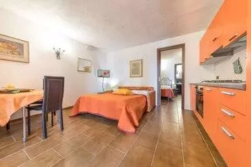 Residence Gardasee Apartments With Lake View