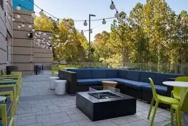 هتل Home2 Suites By Hilton Atlanta Airport College Park