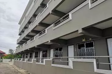 Capital O 75406 Hotel M Rojana