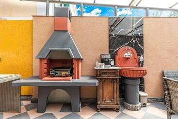 ペンション Apartments Keka