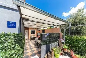 Majatalo Apartments Keka