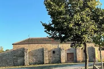 ペンション La Centenaria De Alaraz