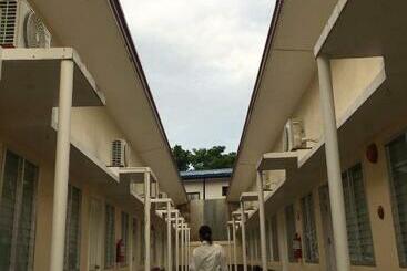 فندق صغير Reddoorz Palajuanders Inn Puerto Princesa