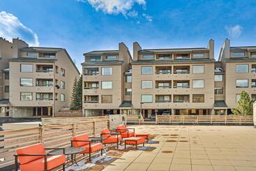 Hotelli Snowblaze Condominiums E103