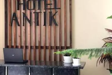 Nocleg ze śniadaniem Antik
