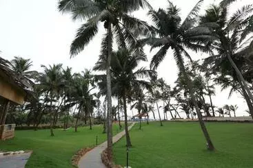 Hotel Varca Le Palms Beach Resort