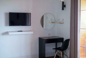 Dip & Doze Boutique Hostel