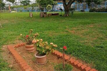 هتل کپسول Campestre La Maria