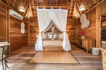 Hotelli Kirani Joglo Villa Bali By Mahaputra