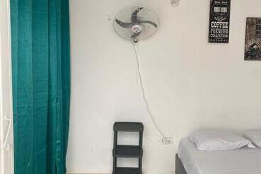 Bed & Breakfast Aurelia Compartida Hospedaje