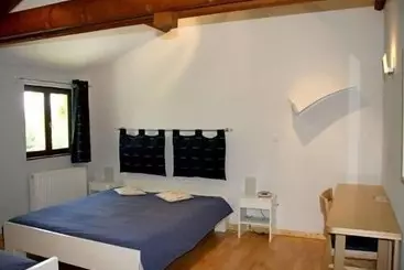 Aamiaismajoitus (B&B) Les Barelles