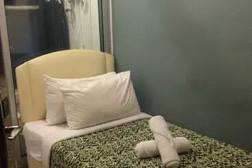 Hotel Woodpecker Lodge Kuching