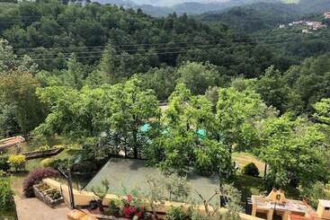 Eremo Dei Poeti Albergo Diffuso