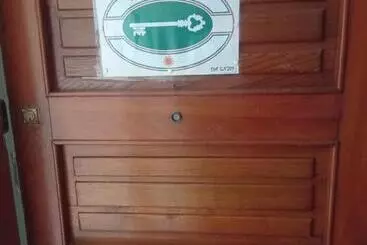 Pension Da Enzo Centro Imperia A 5 Minuti A Piedi Dal Mare