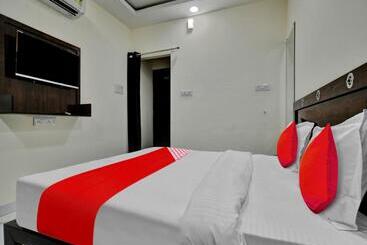 酒店 Oyo Flagship 81131  Dr Greens