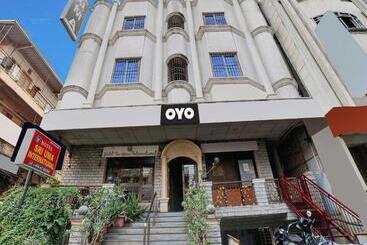 Hotel Oyo Flagship 81161  Sri Uma International